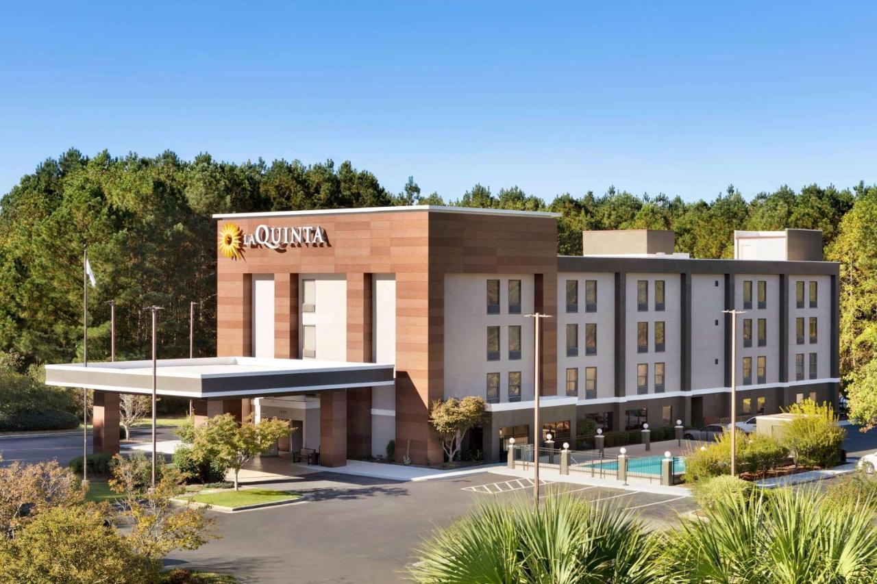 La Quinta Inn & Suites By Wyndham Selma/Smithfield I-95 Exterior photo